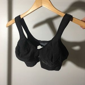 NWOT 30dd 30ddd 32dd 32ddd COMFY Large Black Bra